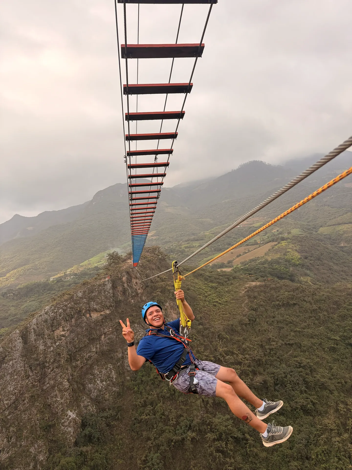 Los niños también viven Tocmoche